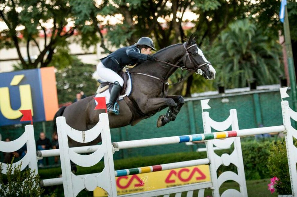 image title thumb image