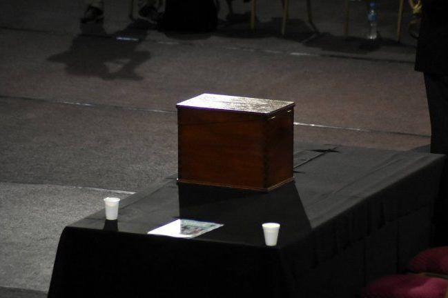 image title thumb image