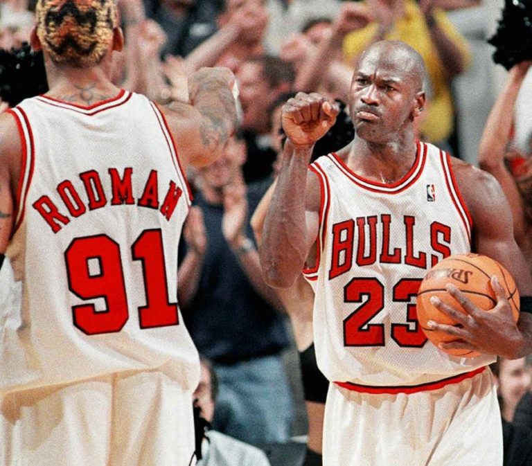 «Los Bulls eran un circo de cocaína y marihuana», reveló Michael Jordan
