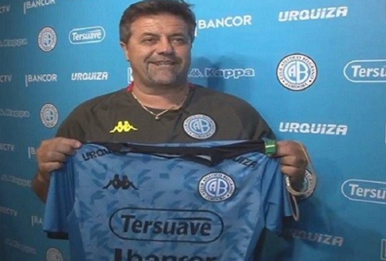 «La mayoría de los técnicos no tiene un mango ni obra social», advirtió Caruso Lombardi
