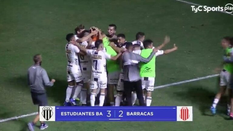 El «pincha» de Caseros del «Buli» Giganti ganó por penales y sigue luchando por el ascenso a Primera