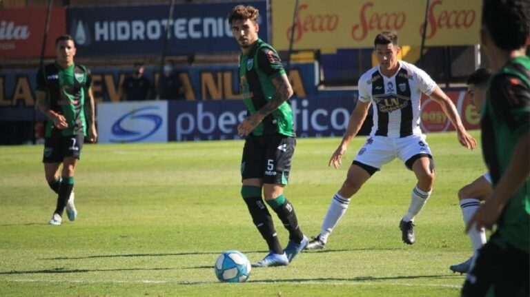 El equipo del “Buli” Giganti ganó con autoridad, avanza en el Reducido y continúa con su sueño de ascender a Primera