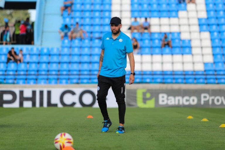 «Intentaremos ser un equipo protagonista» aseguró el nuevo técnico de Ferro de Pico, Pablo Semeniuk