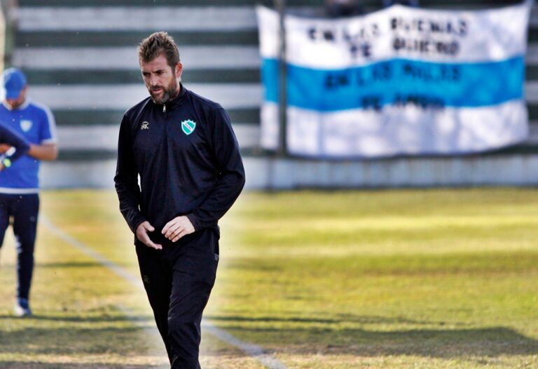Nicolás Hernández, técnico de Sportivo Independiente: «Tenemos la ilusión de poder lograr un buen torneo»