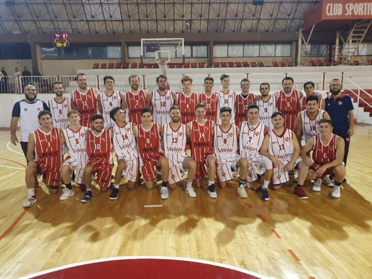 Básquet Provincial: El «CSI Blanco» sigue ganando y manda en la Zona Norte