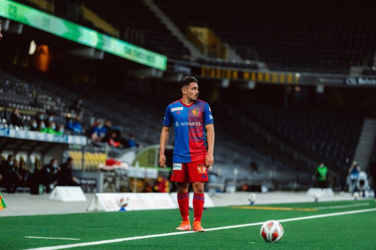 El piquense Matías Palacios continúa sumando minutos y experiencia en el FC Basel