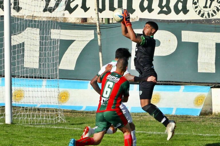TORNEO FEDERAL «A»: Ferro volvió a sumar y se mete en el lote de los equipos que pelearán el paso a la segunda fase