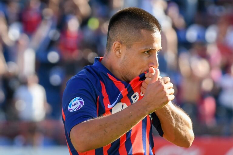 El piquense Julián Palacios palpita el arranque de la Liga Profesional: «No me siento titular, hay que ganarse el lugar entrenando»