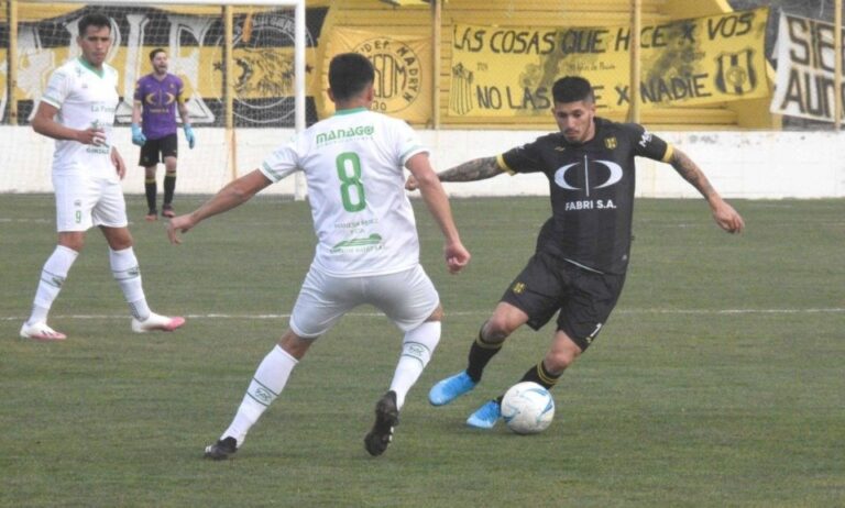 Ferro arrancó ganando pero se lo dio vuelta el puntero Deportivo Madryn; el «Verdolaga» sigue sin levantar cabeza