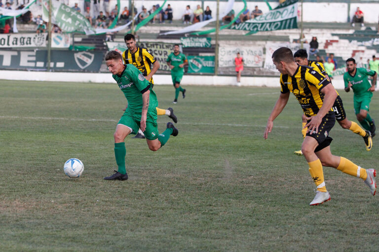 Con el debut de Mauricio Romero, Ferro recibe esta tarde a Olimpo en «El Coloso» de barrio Talleres