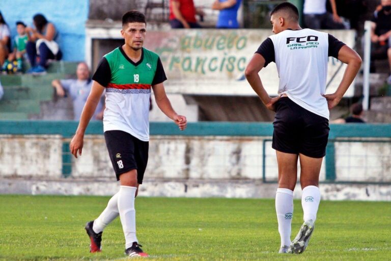 Cristian Canuhé será titular frente a Sol de Mayo de Viedma: «Nos está costando mucho, pero hay que reponerse rápido, queda mucho torneo por delante»