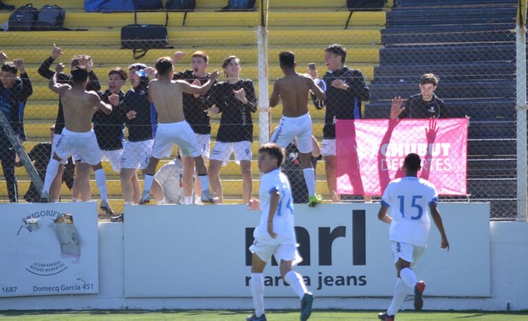 JUEGOS NACIONALES DE LA ARAUCANÍA: ¡La Pampa le ganó en los penales al local Chubut y regresa con la de oro en fútbol masculino!