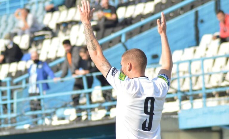 Tigre continúa armando su plantel y sondeó al delantero pampeano Nicolás Servetto