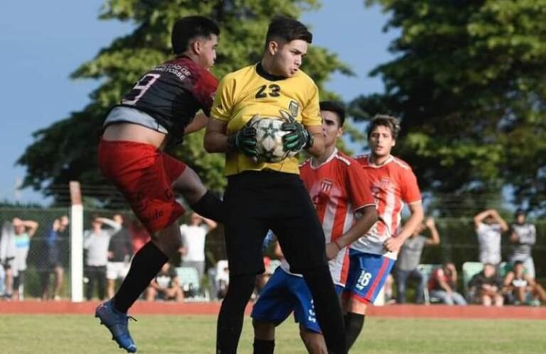 El arquero cordobés Ariel Rattero es nuevo refuerzo de Costa Brava