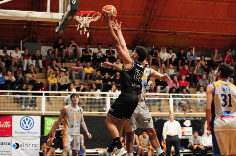 Liga Federal de básquet: Pico FBC aplastó a Juventud Unida en el Parque Ángel Larrea
