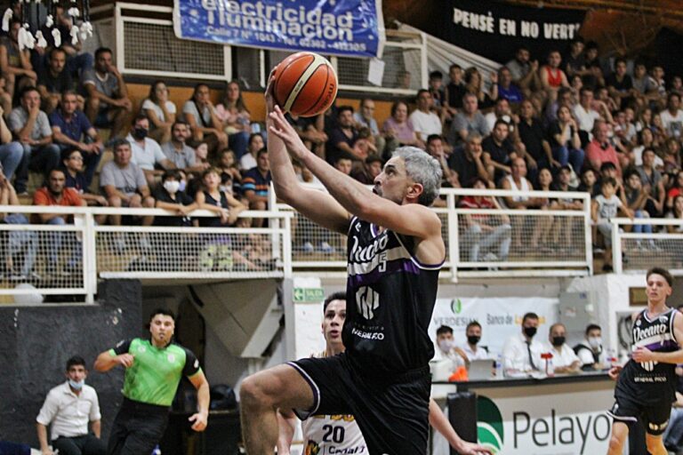 Federal de Básquet: Pico FBC perdió en Neuquén y define la serie en el «Parque Angel Larrea»