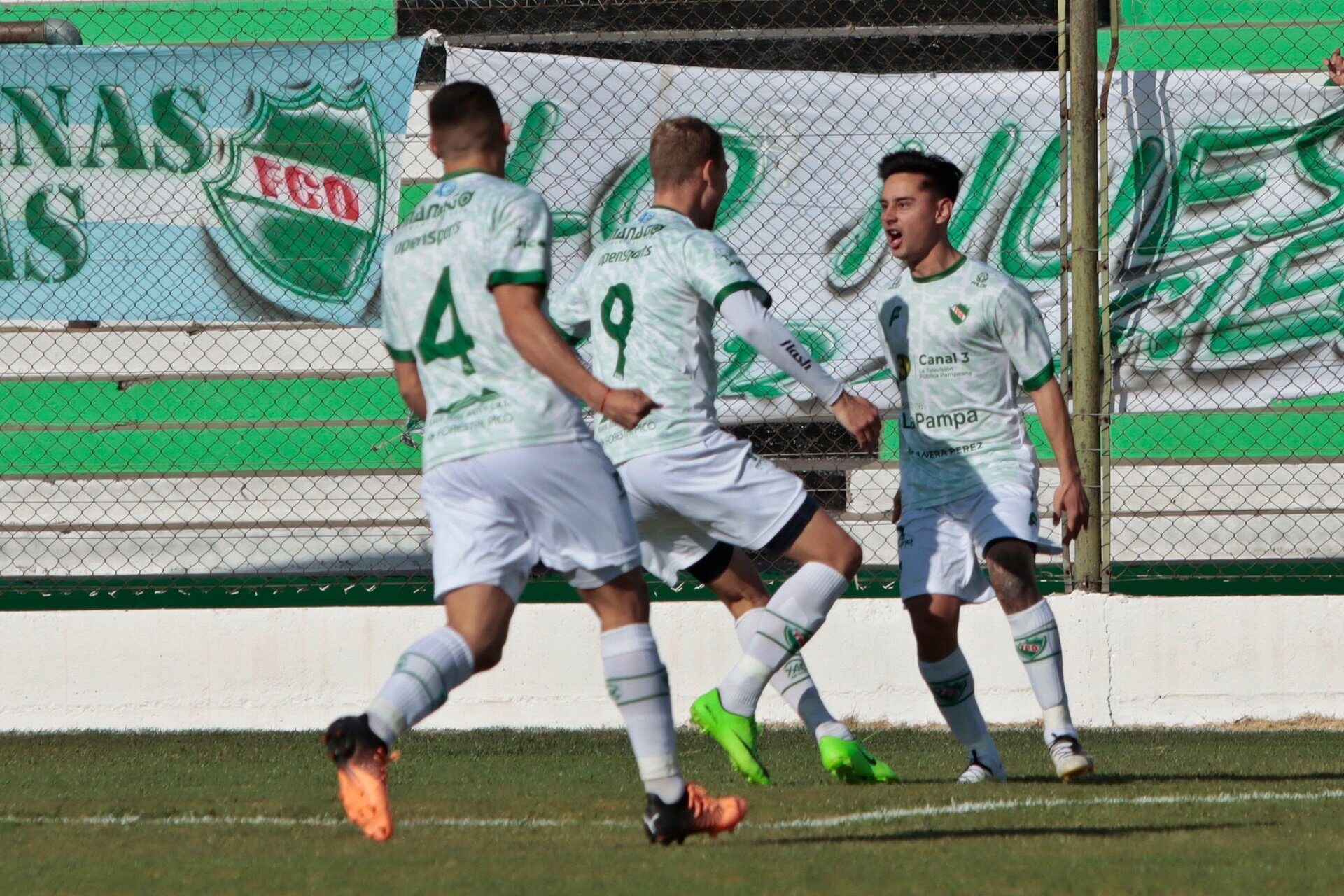 TORNEO FEDERAL «A» – VIDEO: Mirá el resumen con los goles de la gran victoria de Ferro en «El Coloso»