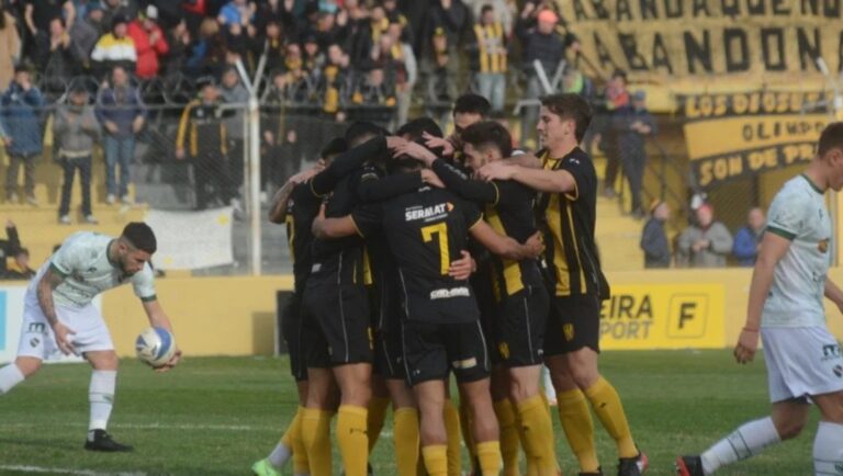 TORNEO FEDERAL «A»: Ferro no pudo hacer pie frente al líder Olimpo y cayó sin atenuantes en Bahía Blanca