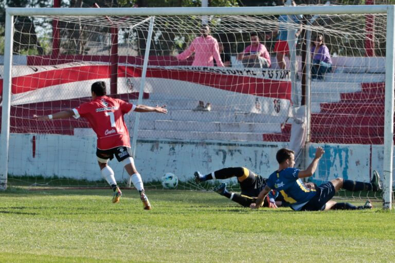 TORNEO REGIONAL FEDERAL AMATEUR: En el debut ante su gente, Costa Brava le ganó a All Boys de Trenel en el Nuevo Pacaembú