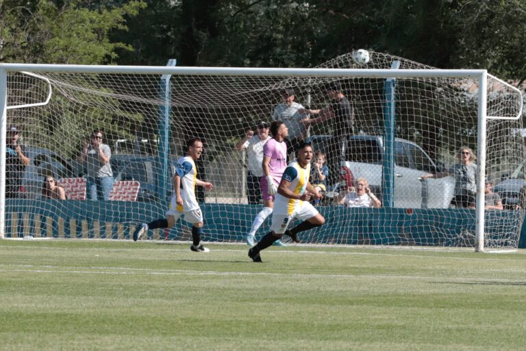 TORNEO REGIONAL FEDERAL AMATEUR: All Boys estuvo intratable y goleó a Alvear FBC; Costa Brava y Racing no se sacaron ventajas en Castex