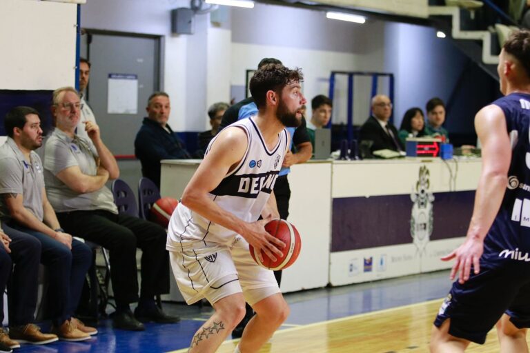 Liga Argentina de Básquet: dura derrota “albinegra” ante Del Progreso