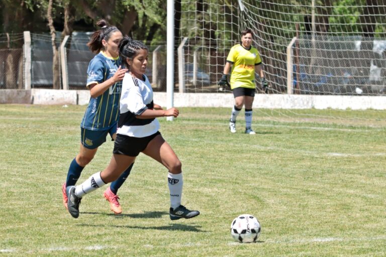 FÚTBOL FEMENINO: Pico FBC eliminó a All Boys y clasificó a semifinales