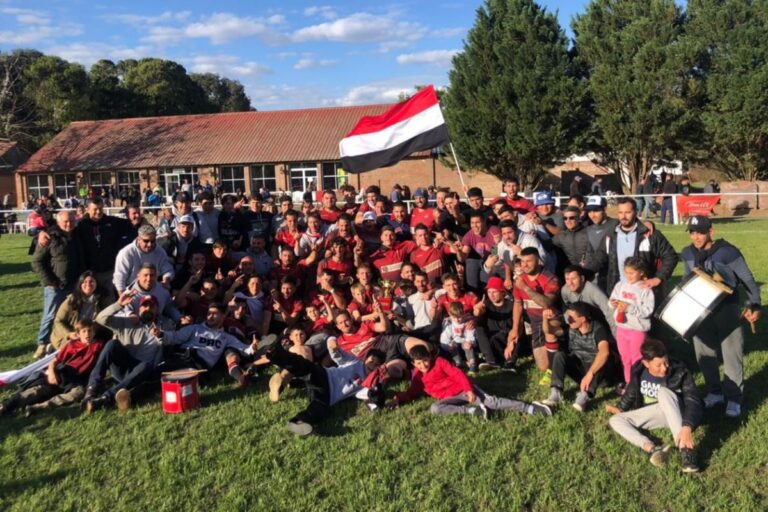 Pico Rugby campeón: «El domingo fuimos locales, más de 300 personas viajaron a Chivilcoy, ese apoyo se sintió muy fuerte» aseguró el presidente del club, Adrián Iglesias