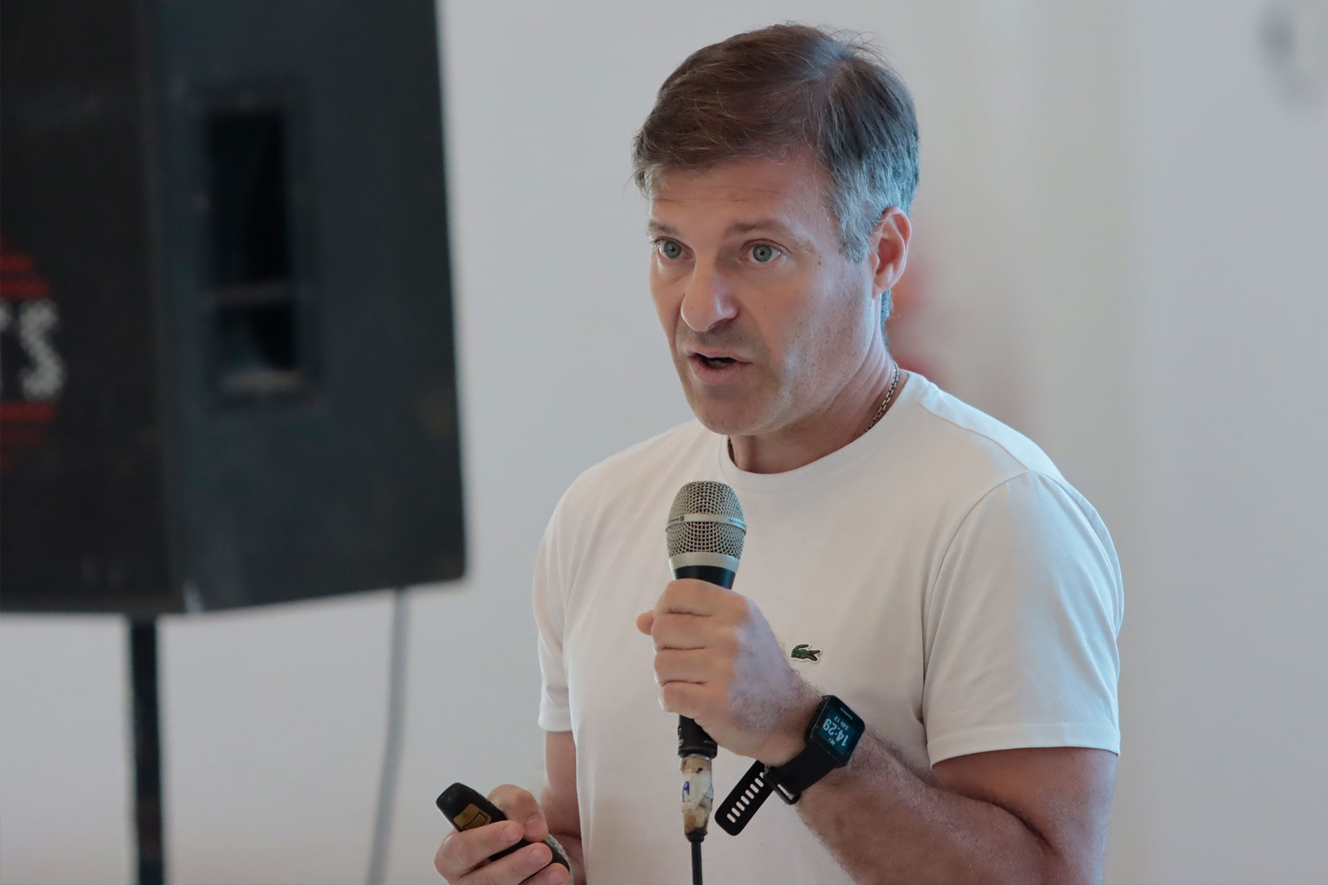 Pablo Giesenow pasó por General Pico y dejó su mensaje: «aprendan a dimensionar los problemas reales y los dramas verdaderos»