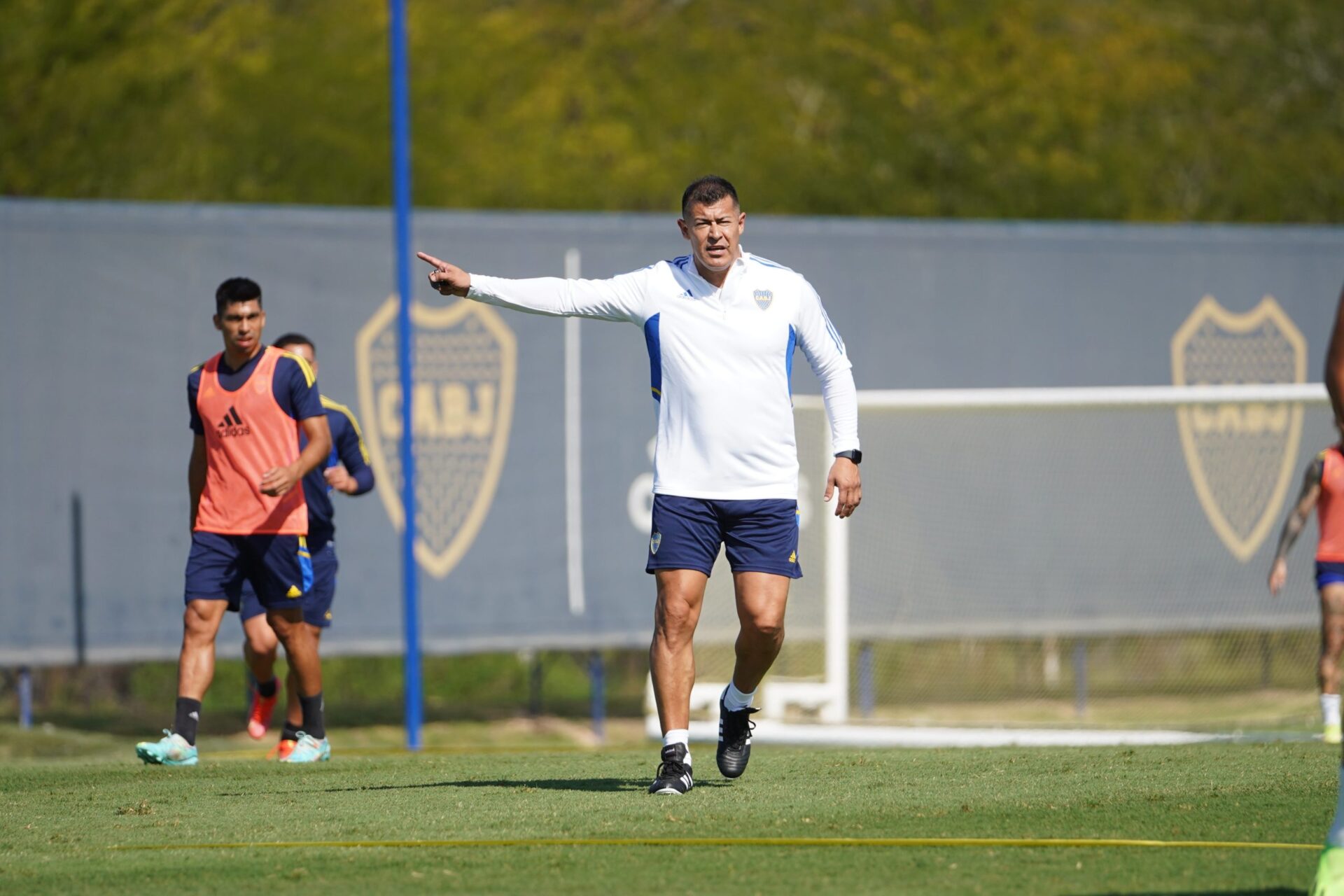 Jorge Almirón fue presentado como nuevo director técnico de Boca