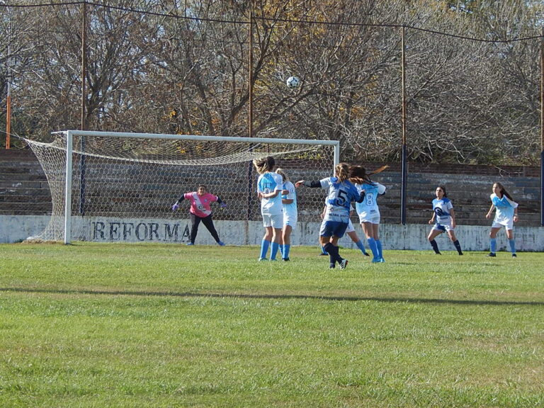 Este domingo se juega la cuarta fecha del Torneo Femenino en la cancha de Pico FBC