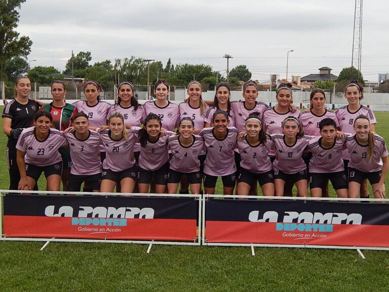 Rumbo a Vélez se consagró campeón provincial de fútbol femenino