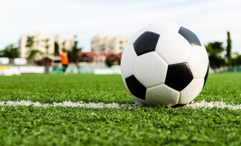 Realicó: $100.000 de multa y prohibición de ingreso a canchas por cuatro meses a un padre por insultar durante un partido de inferiores de fútbol