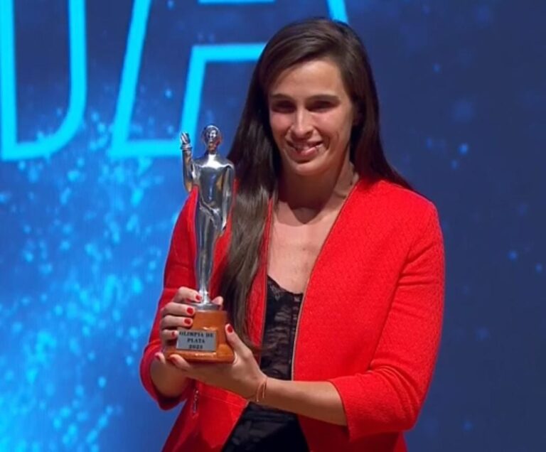 Ana Luz Pellitero, la nadadora pampeana, galardonada con el Olimpia de Plata 2023