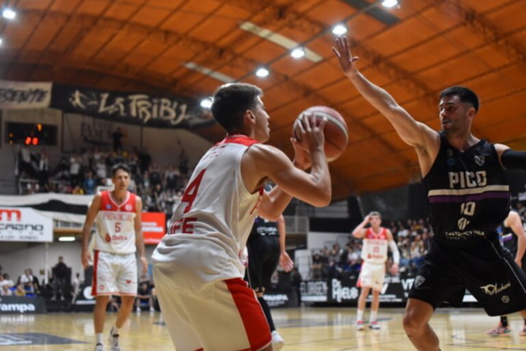 Traspié del «Decano» en su primer partido por la gira entrerriana