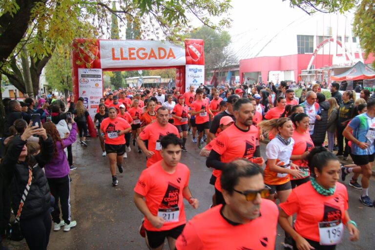 Más de 400 runners participaron de la séptima edición del «Pico Corre»