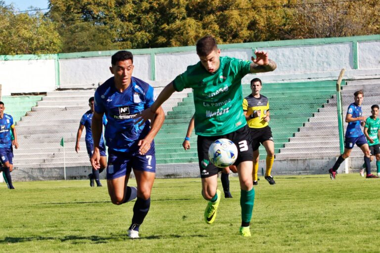 Ferro de Pico mejoró y lo quiso más, pero no pasó del 0-0 ante Argentino (MM)