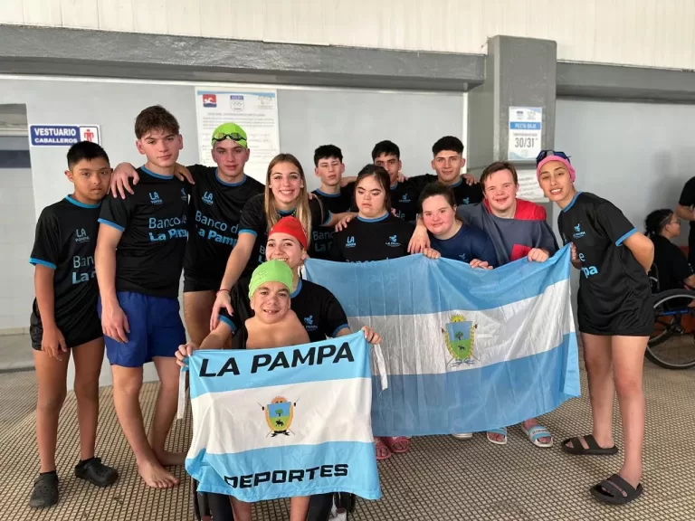 Deporte adaptado: gran desempeño de piquenses en el Encuentro Patagónico de Natación