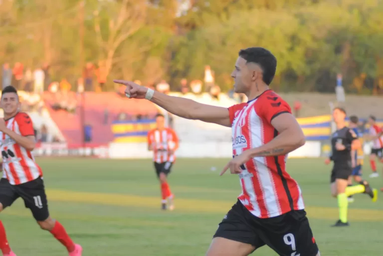 Costa Brava debutó con una victoria ante All Boys en el Regional Federal Amateur