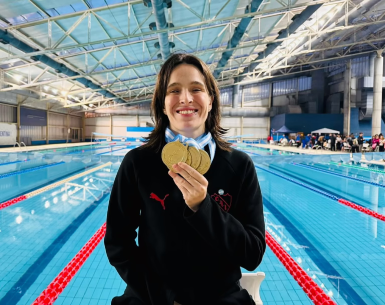 Natación adaptada: La piquense Analuz Pellitero brilló en el Cenard, se colgó tres oros y clasificó a su sexto mundial