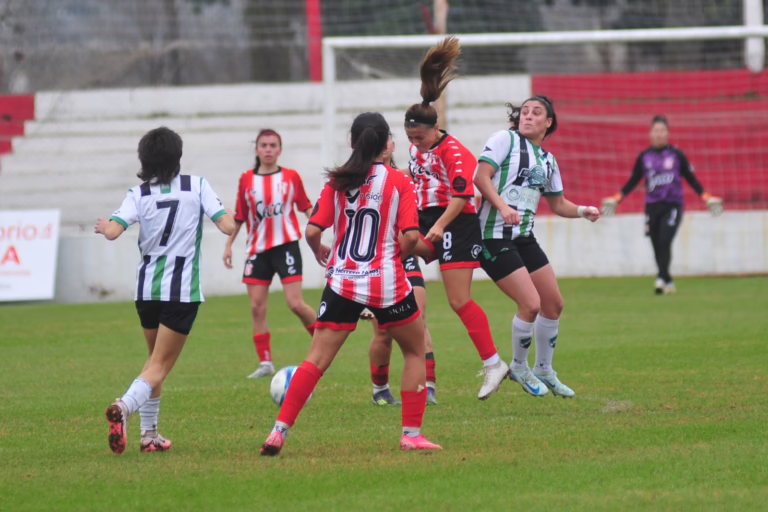 Dura caída de Costa Brava en casa por la Copa Federal