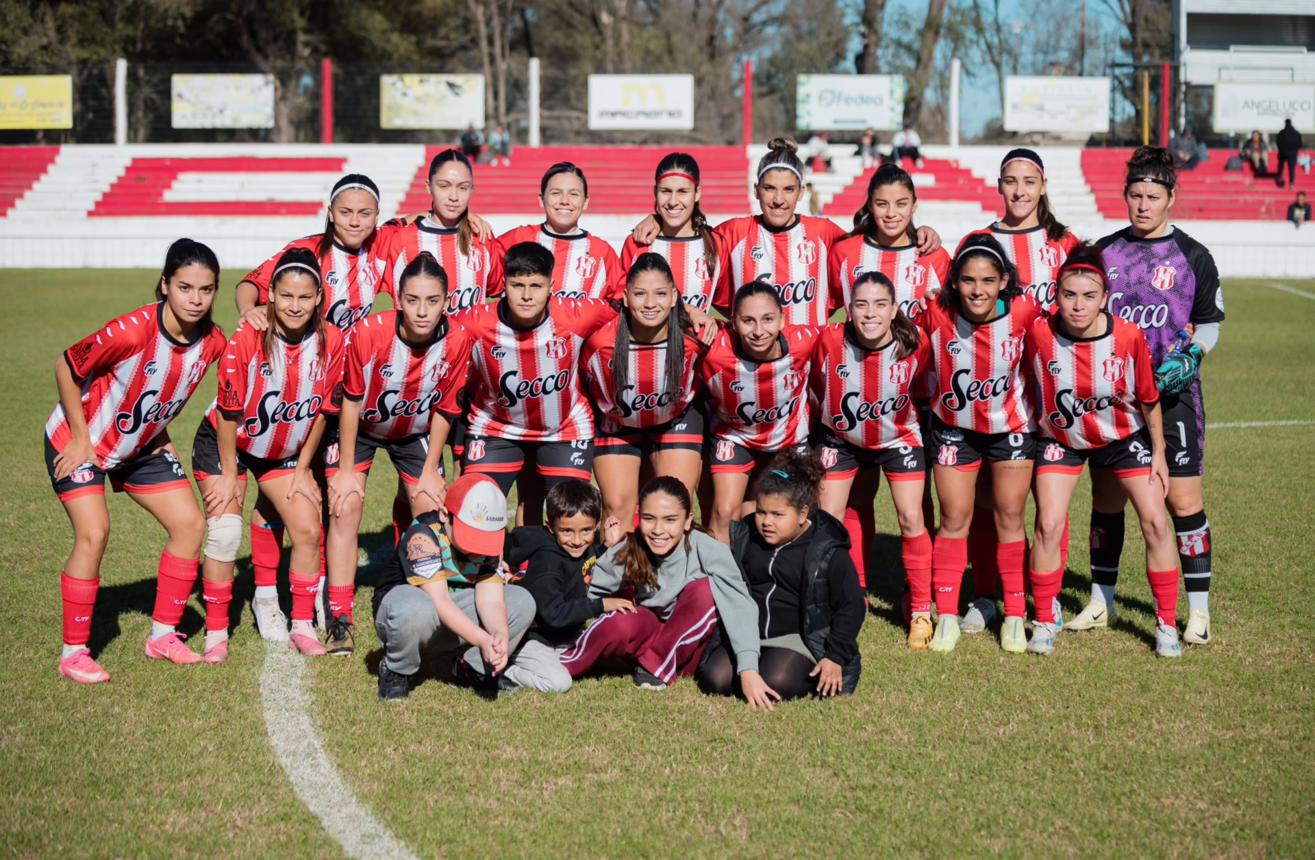 Duro traspié en Tandil: Costa Brava cayó en la primera final del Regional Amateur Femenino