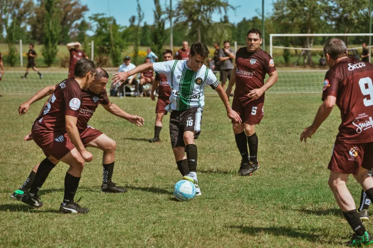 Ya están los semifinalistas del torneo «Entre Amigos»: resultados, goleadores y cruces confirmados