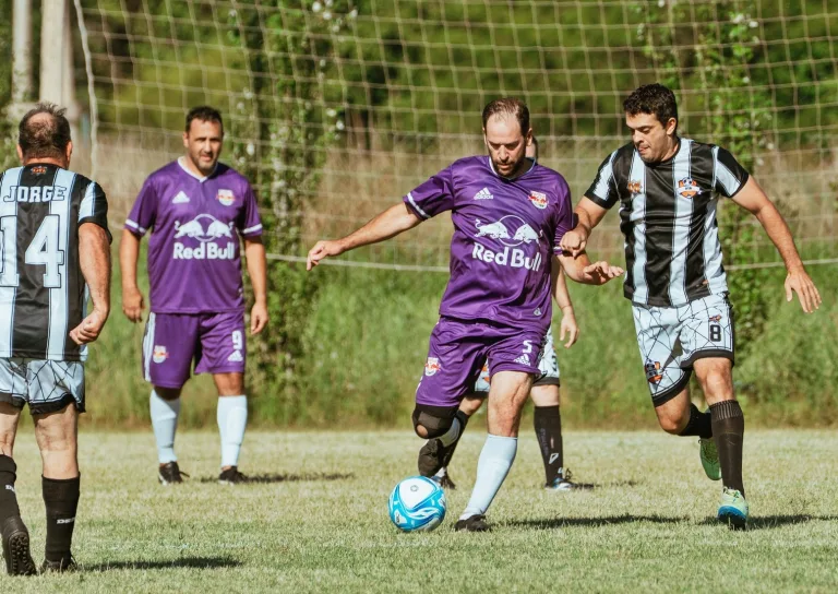 Fútbol Amateur: Se puso en marcha una nueva edición del «Torneo Entre Amigos»