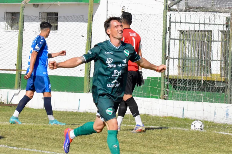 Alvaro Klusener, goleador de Ferro: «El objetivo principal es ascender, tenemos que ir paso a paso»