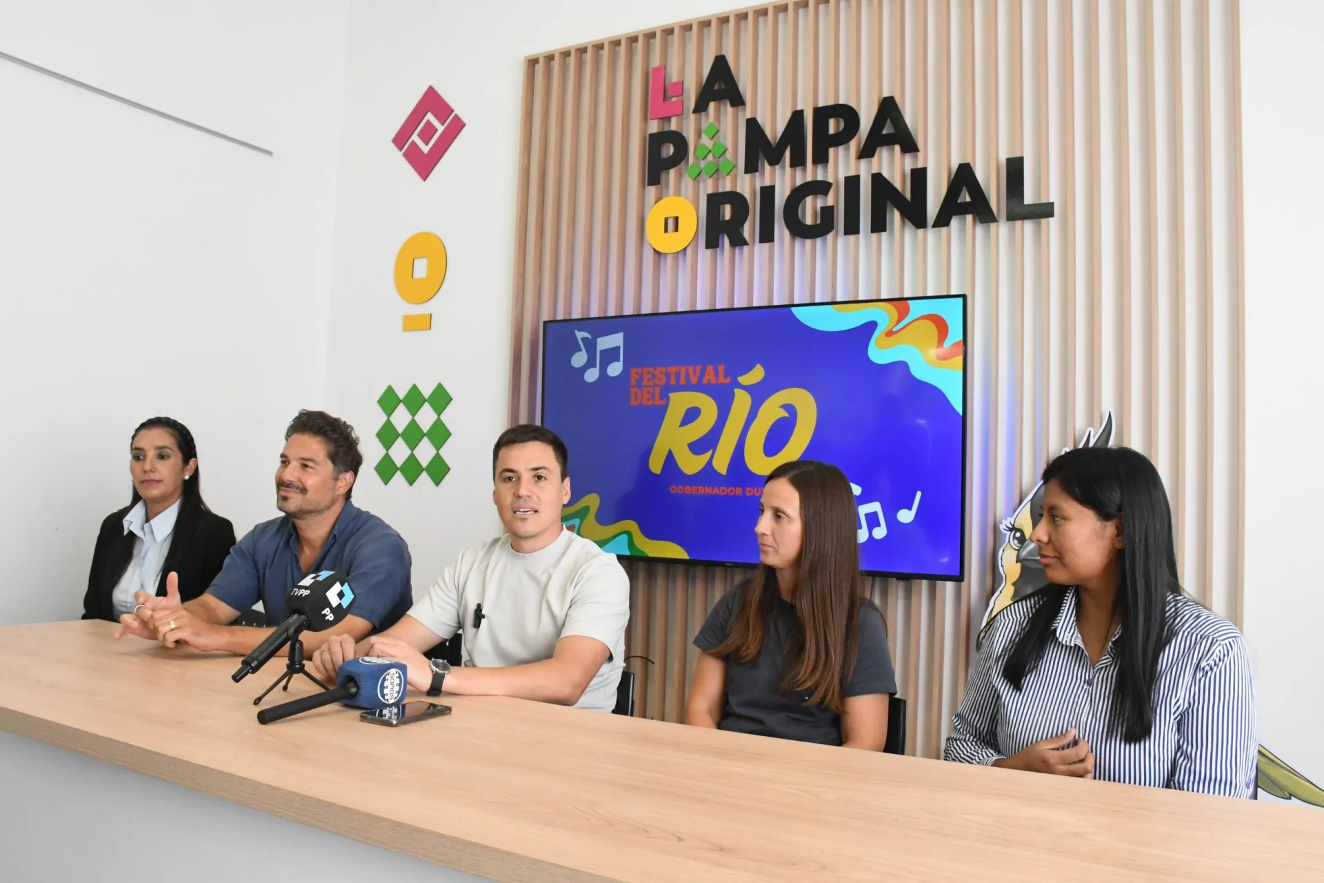 Presentaron la cuarta edición del Festival del Río en Gobernador Duval y una competencia inédita en Casa de Piedra