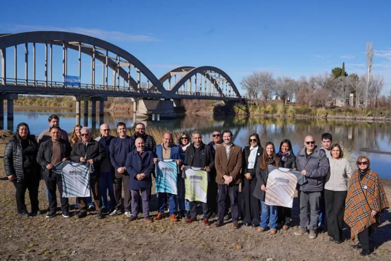 Presentan «4 Ríos, Un Desafío Original»: un circuito de trail running para visibilizar la lucha por los recursos hídricos pampeanos
