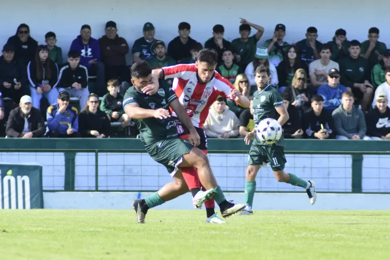 Final de ida de la Liga Pampeana: Ferro y Costa se sacaron chispas y dejaron todo para la vuelta