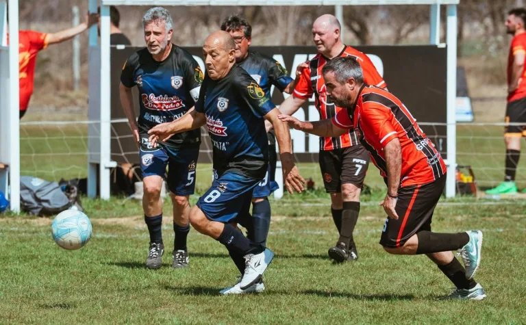 El Torneo «Entre Amigos» a puro fútbol: Resultados, posiciones y el fixture de lo que viene
