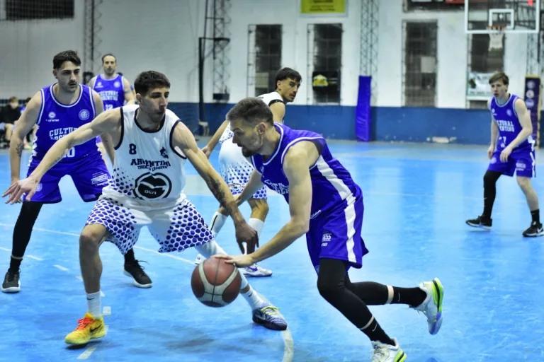 Torneo Pre Federal de Básquet: Tres equipos marcan el ritmo en la cima y Pico FBC festejó de local